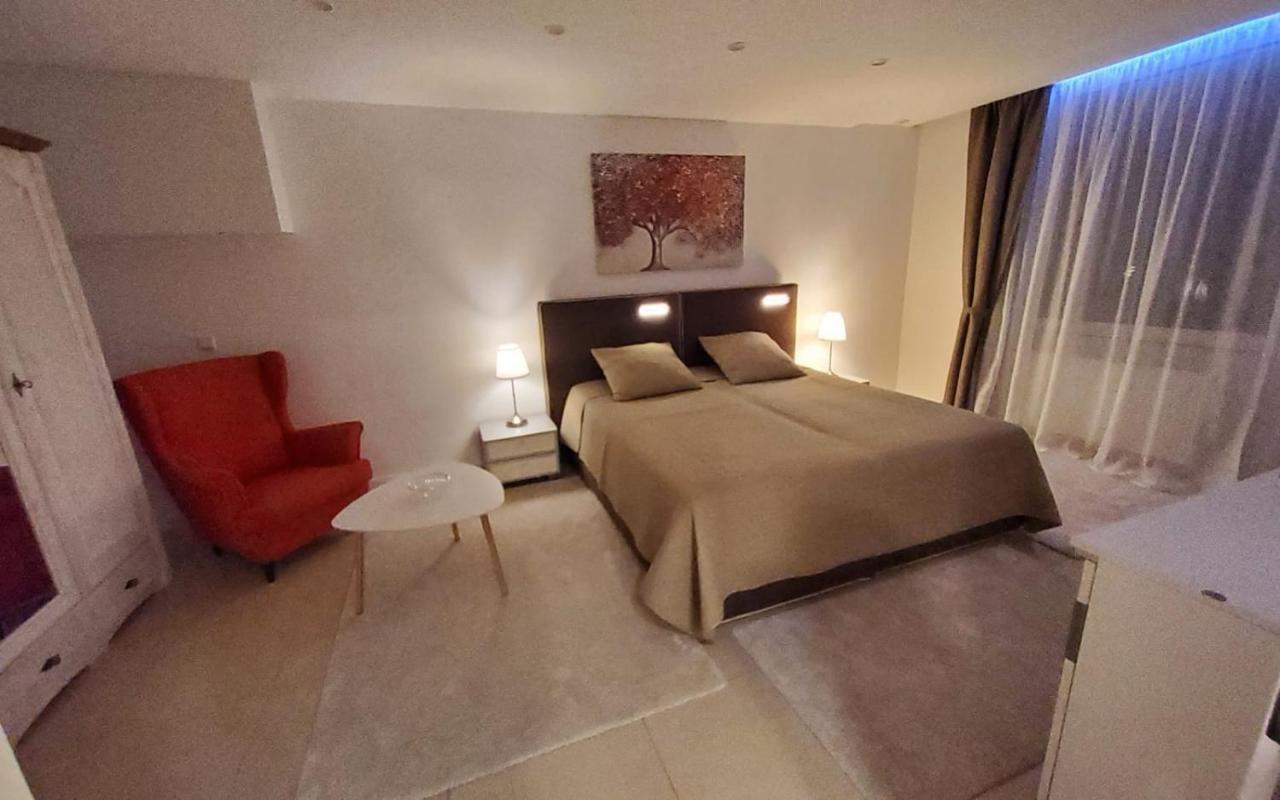 3 Zimmer Wohnung - Keine Party Wohnung ! 6 Personen Дюссельдорф Экстерьер фото