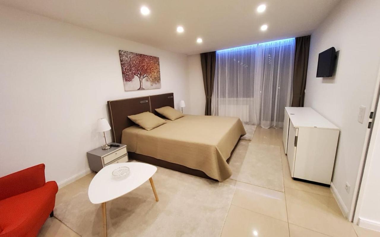 3 Zimmer Wohnung - Keine Party Wohnung ! 6 Personen Дюссельдорф Экстерьер фото