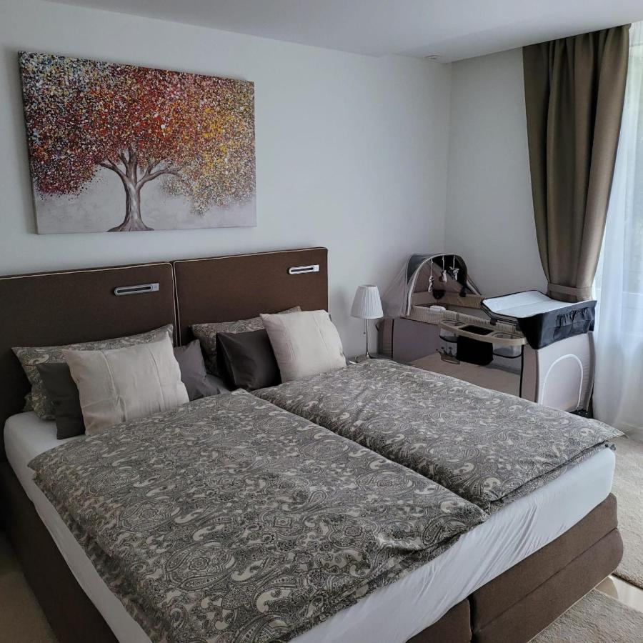 3 Zimmer Wohnung - Keine Party Wohnung ! 6 Personen Дюссельдорф Экстерьер фото